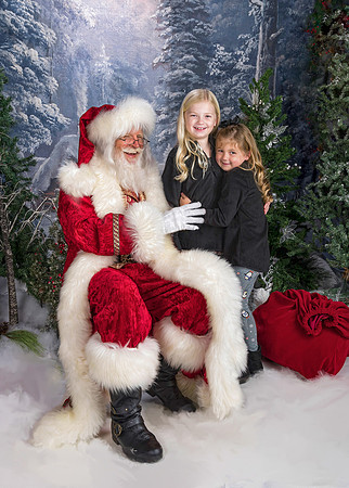 ZellerPhotography_StorybookSanta22